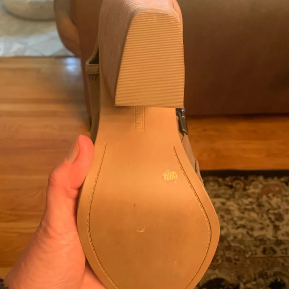 Booties - Picture 5 of 6